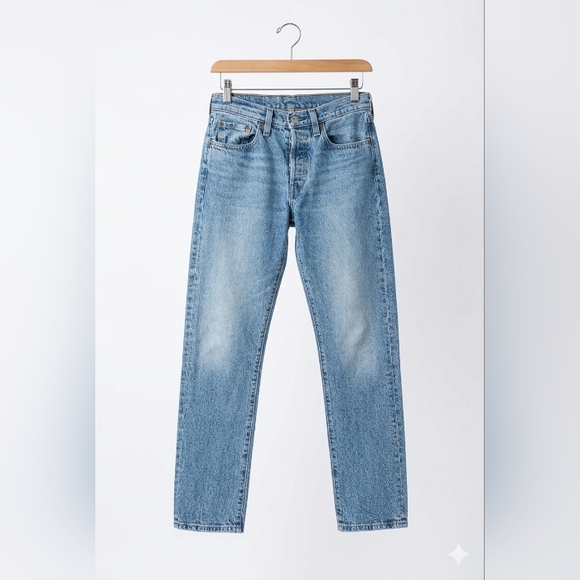 Levi's Denim - Levi's Women's Light Blue Straight Leg Jeans~Size W27 L32